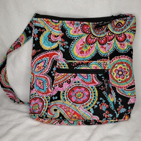 Vera Bradley Handbags - *USED* Vera Bradley Crossbody